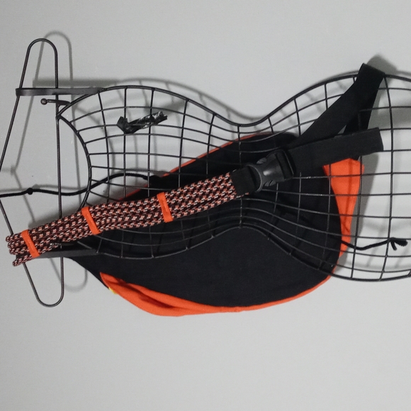 SWEETBRIAR CROSSBADY ROPE SHOULDER BAG - Picture 2 of 11